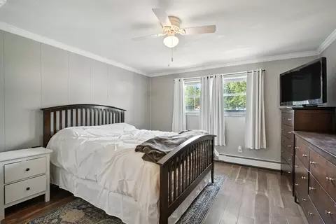 Bedroom - 19 Harbour Rd, Springfield, MA 01118 photo 2 of 8