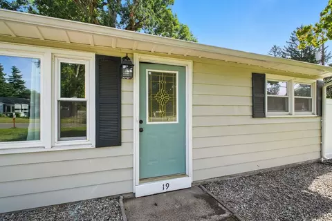Other - 19 Harbour Rd, Springfield, MA 01118 photo 1 of 6
