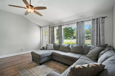 Other - 19 Harbour Rd, Springfield, MA 01118 photo 4 of 6
