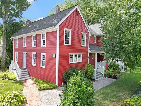 1057 Broadway, Hanover, MA 02339