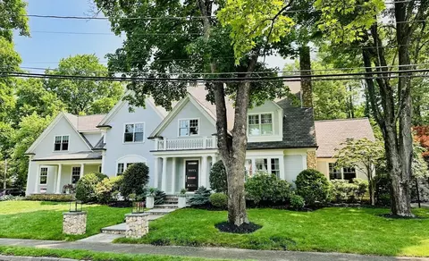 15 Essex Rd, Wellesley, MA 02481