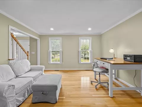20 Pokanoket Path, Wrentham, MA 02093 photo 7