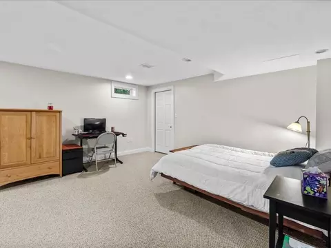 20 Pokanoket Path, Wrentham, MA 02093 photo 33