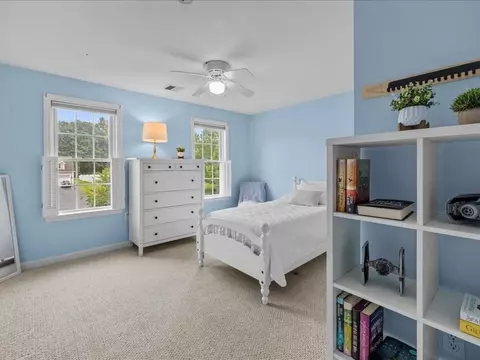 20 Pokanoket Path, Wrentham, MA 02093 photo 31