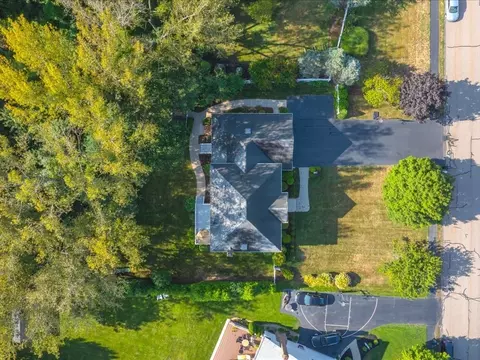 20 Pokanoket Path, Wrentham, MA 02093 photo 41