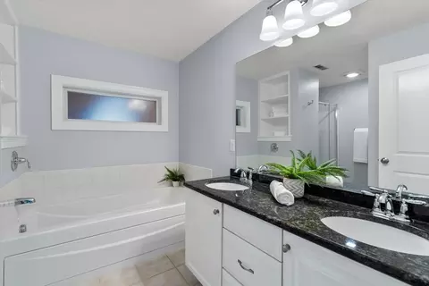 3 Monument Pl UNIT 3, Acton, MA 01720 photo 17