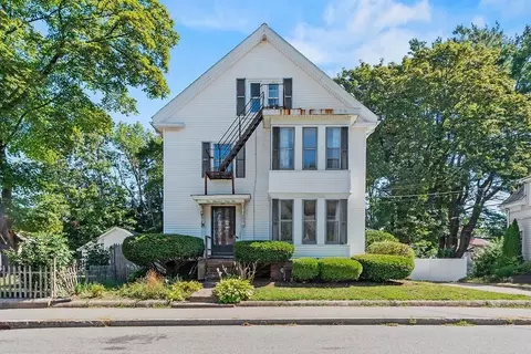 166 Grafton St, Brockton, MA 02301