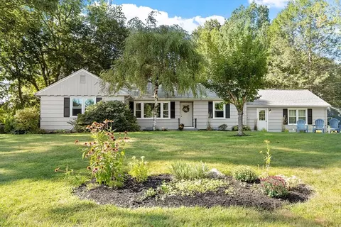 12 Brentwood Dr, Holden, MA 01520