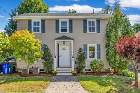 15 Edinboro Ter, Newton, MA 02460
