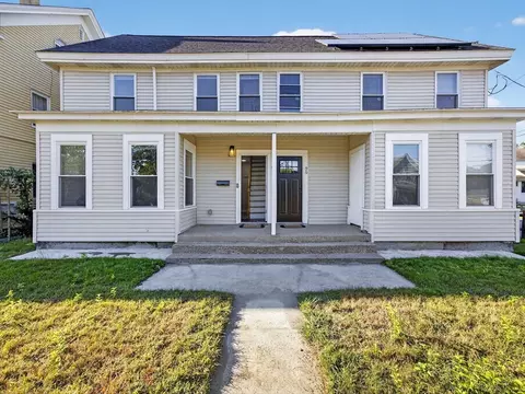 94 Pleasant St, Ashland, MA 01721