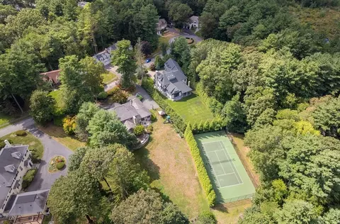 78 Pheasant Landing Rd, Needham, MA 02492 photo 3