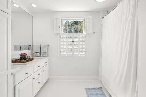 61 Mayo Rd, Wellesley, MA 02482 photo 19