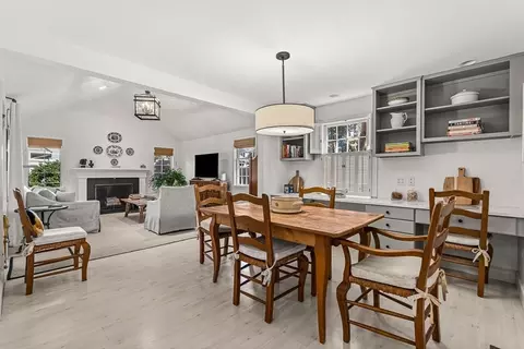 61 Mayo Rd, Wellesley, MA 02482 photo 10