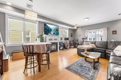 8 Howell #4, Dorchester, MA 02125
