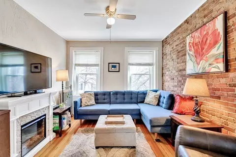 6 Perry St #6, Brookline, MA 02446