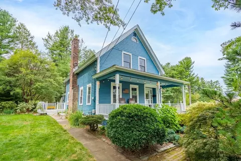 27 Water St, Leicester, MA 01524