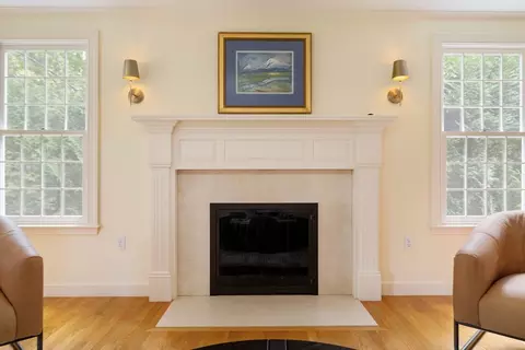 38 Fuller Brook Rd, Wellesley, MA 02482 photo 6