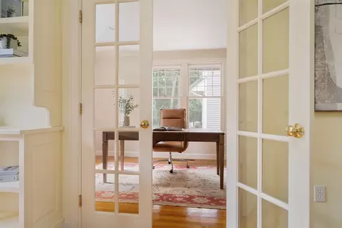 38 Fuller Brook Rd, Wellesley, MA 02482 photo 7