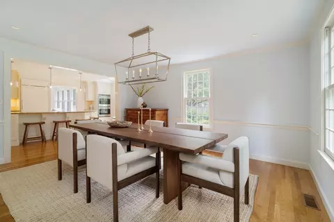 38 Fuller Brook Rd, Wellesley, MA 02482 photo 10