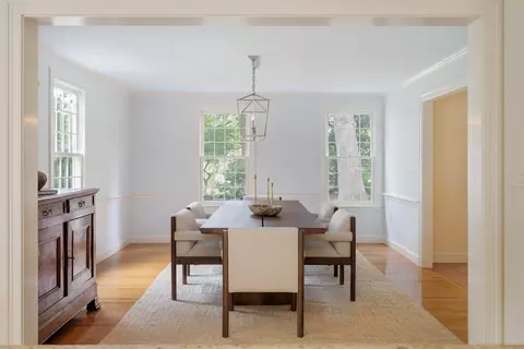 38 Fuller Brook Rd, Wellesley, MA 02482 photo 9