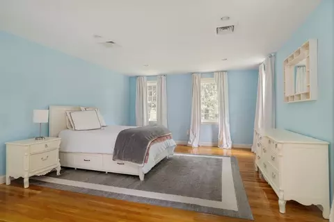 38 Fuller Brook Rd, Wellesley, MA 02482 photo 28