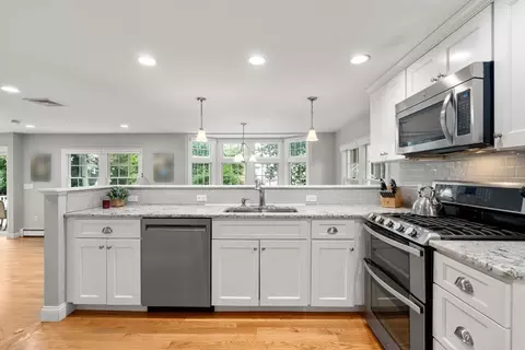 140 Grant St, Needham, MA 02492 photo 6