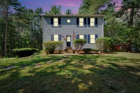73 New Boston Rd, Sturbridge, MA 01566