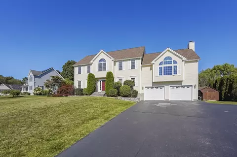 9 Brookside Dr, Sutton, MA 01590 photo 2