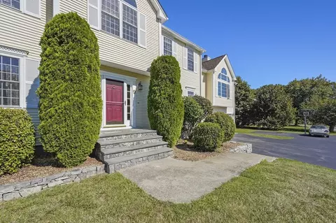 9 Brookside Dr, Sutton, MA 01590 photo 4