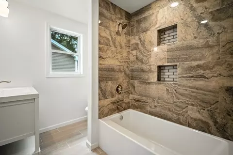 150 Seymour Ave, Springfield, MA 01109 photo 24