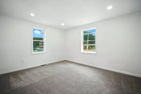 150 Seymour Ave, Springfield, MA 01109 photo 16