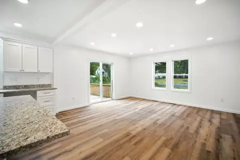 150 Seymour Ave, Springfield, MA 01109 photo 13
