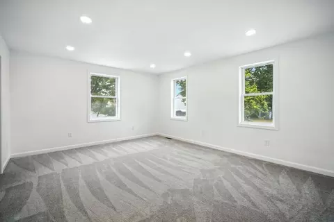 150 Seymour Ave, Springfield, MA 01109 photo 18