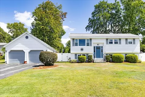 50 Stephen Ave, Dracut, MA 01826
