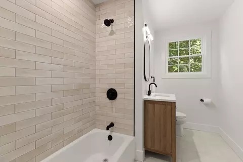 Bath - 77 Morton St, Canton, MA 02021 photo 3 of 3