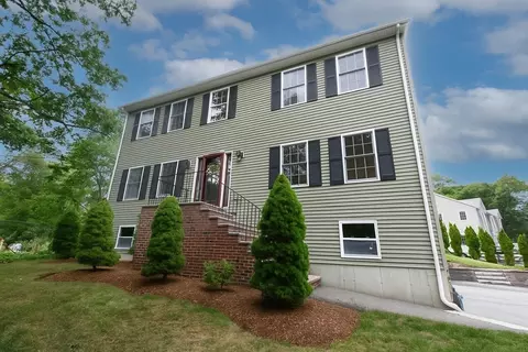 11 Chase St, Saugus, MA 01906