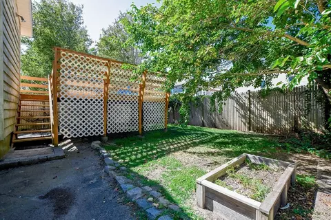 Exterior - 23 Bates St, Hull, MA 02045 photo 11 of 11