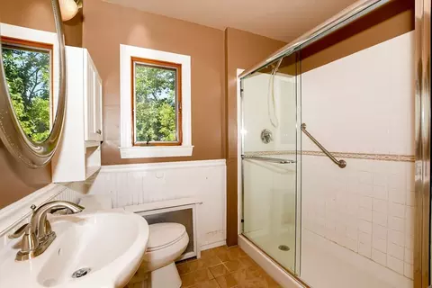 Bath - 23 Bates St, Hull, MA 02045 photo 1 of 2
