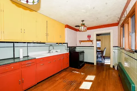 Kitchen - 23 Bates St, Hull, MA 02045 photo 2 of 2