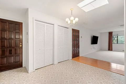 Entry Way - 9 Thomas St #C5, Saugus, MA 01906 photo 2 of 2