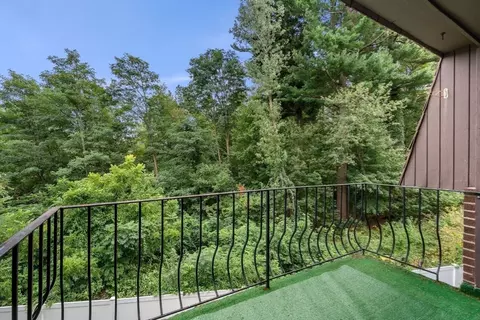 Exterior - 9 Thomas St #C5, Saugus, MA 01906 photo 2 of 4