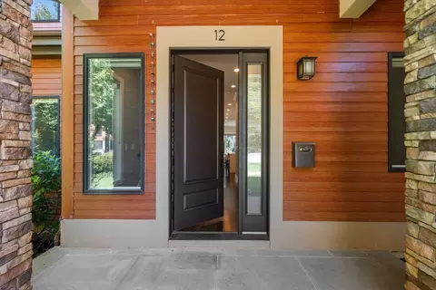 12 Valley Spring Rd, Newton, MA 02458 photo 2