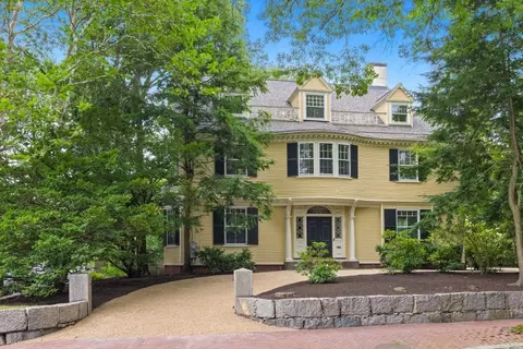 158 Brattle St, Cambridge, MA 02138
