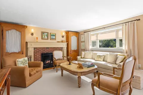 56 Baker Ave, Beverly, MA 01915 photo 6