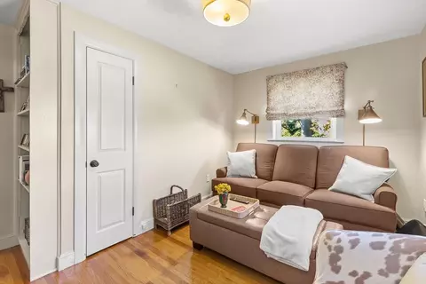 56 Baker Ave, Beverly, MA 01915 photo 16