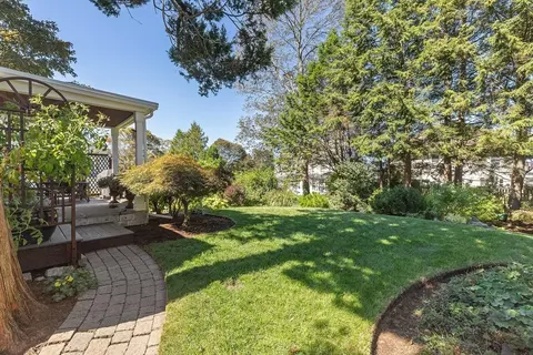 56 Baker Ave, Beverly, MA 01915 photo 34