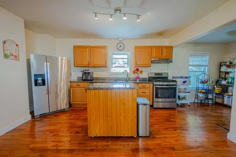 16 Mount Hope St, Dedham, MA 02026 photo 5