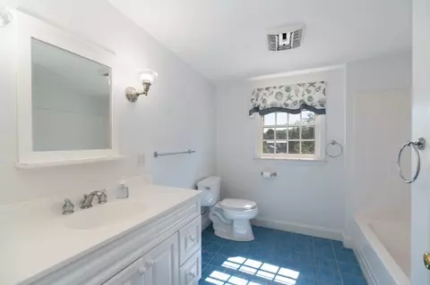 45 Willow St, Hamilton, MA 01982 photo 19