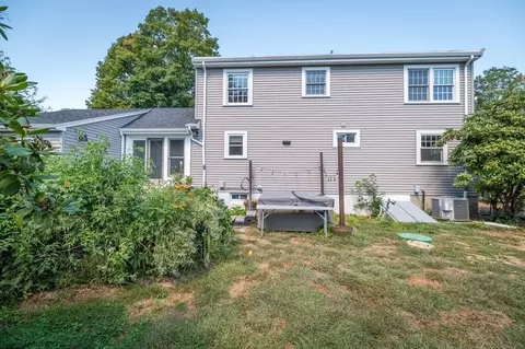 45 Willow St, Hamilton, MA 01982 photo 27
