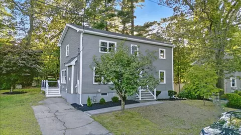 31 Edgewood Ave, Stoughton, MA 02072